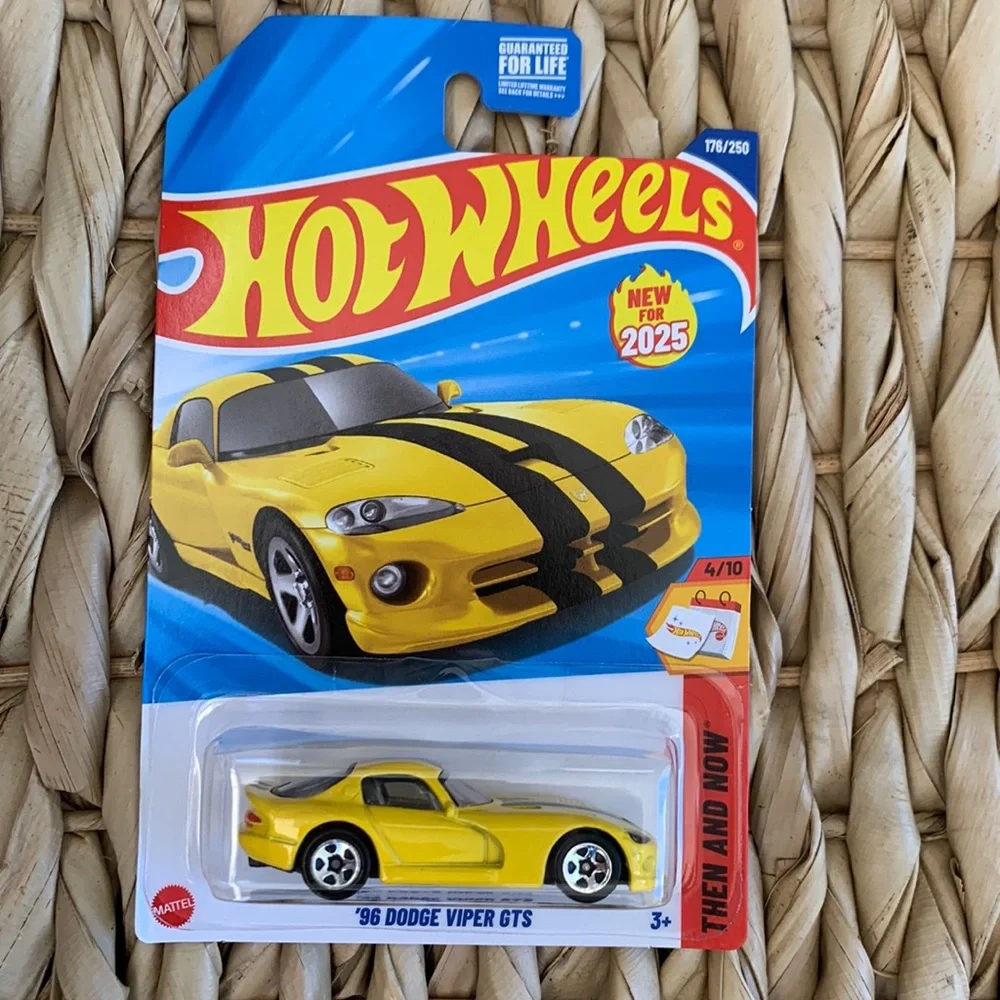 96 Dodge Viper GTS Hot Wheels 1996 Yellow  Sport Car HotWheels 2025 Casting New